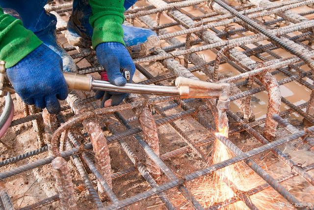 汽車配件安裝指南 如何正確安裝機械錨栓，確保穩固與安全